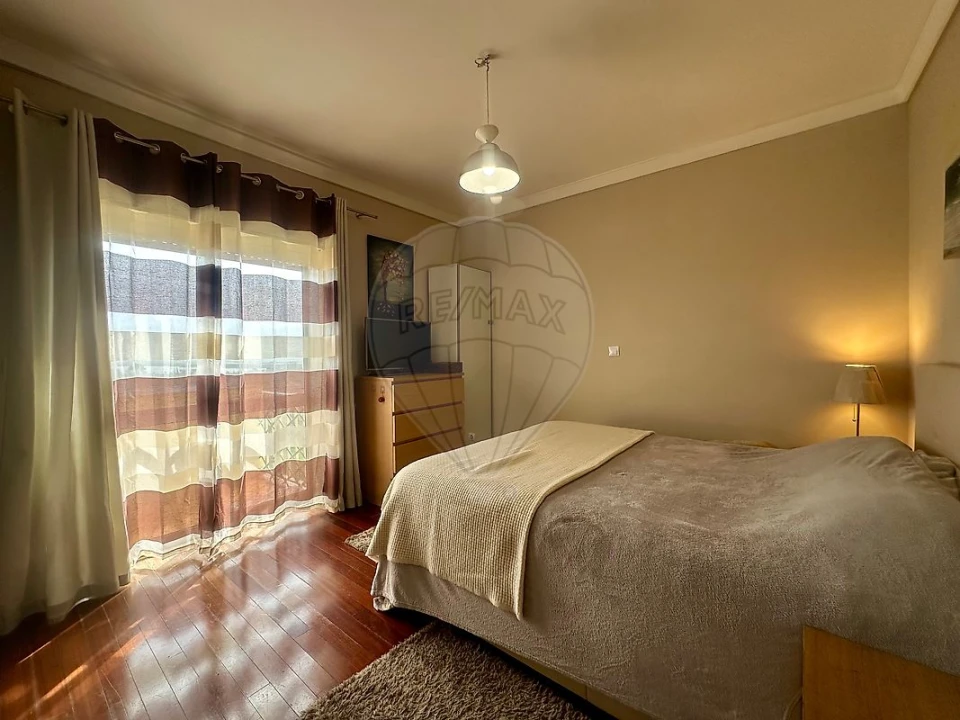 Apartamento T3 para Venda em Buarcos Foto 3