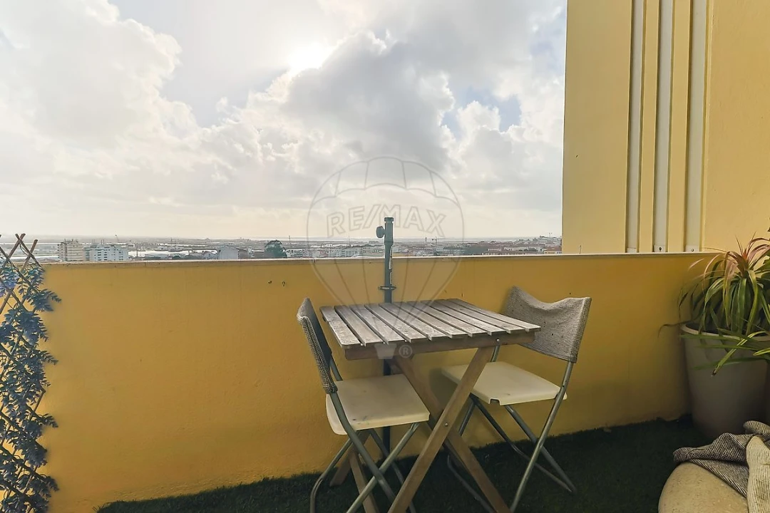 Apartamento T3 para Venda em Buarcos Foto 6