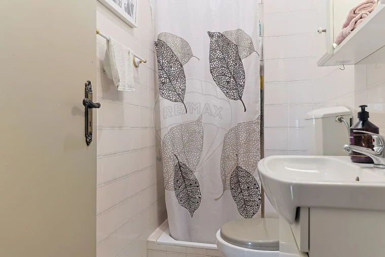 Apartamento T3 para Venda em Buarcos Foto 11