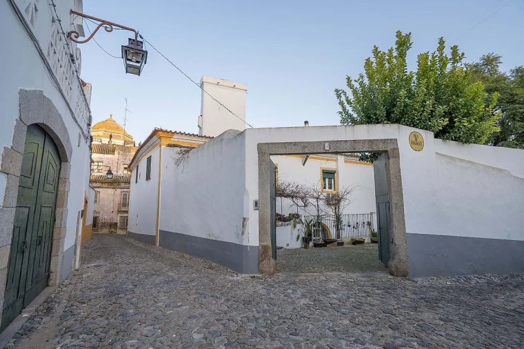 Apartamento T5 para Venda em Évora (São Mamede, Sé, São Pedro e Santo Antão) Foto 4