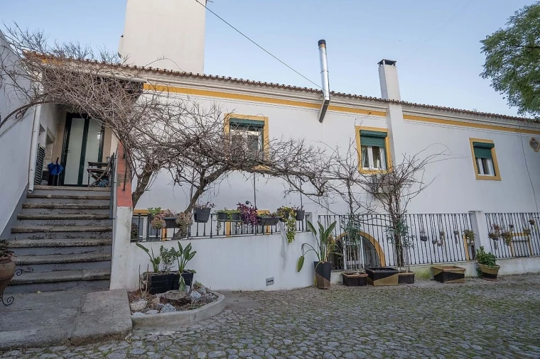 Apartamento T5 para Venda em Évora (São Mamede, Sé, São Pedro e Santo Antão) Foto 3