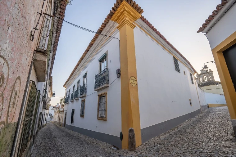 Apartamento T5 para Venda em Évora (São Mamede, Sé, São Pedro e Santo Antão) Foto 2