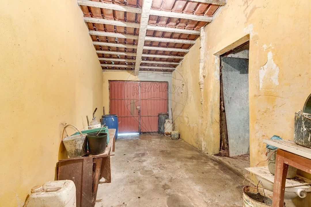 Moradia T6 para Venda em Santo Isidoro Foto 17