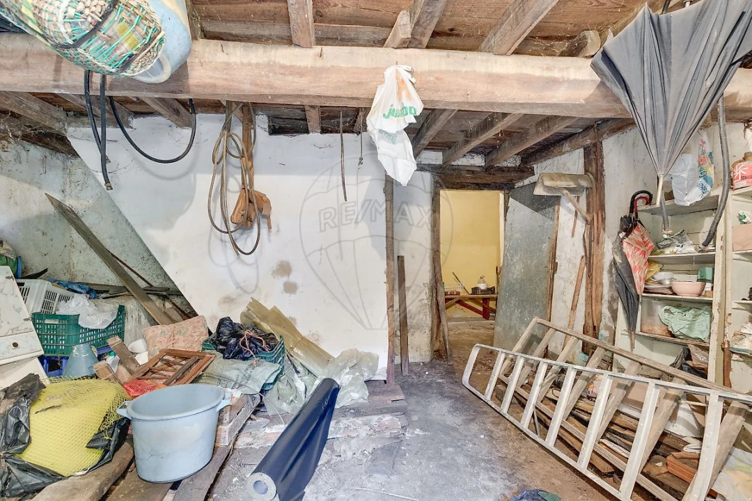 Moradia T6 para Venda em Santo Isidoro Foto 20