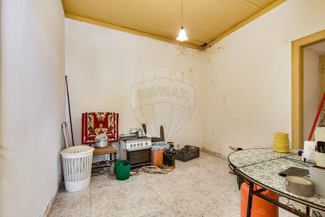 Moradia T6 para Venda em Santo Isidoro Foto 42