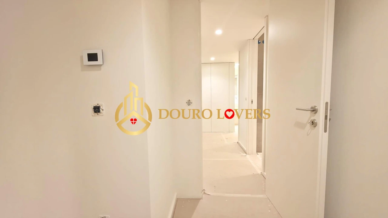 Apartamento T3 para Venda em São Felix da Marinha Foto 19