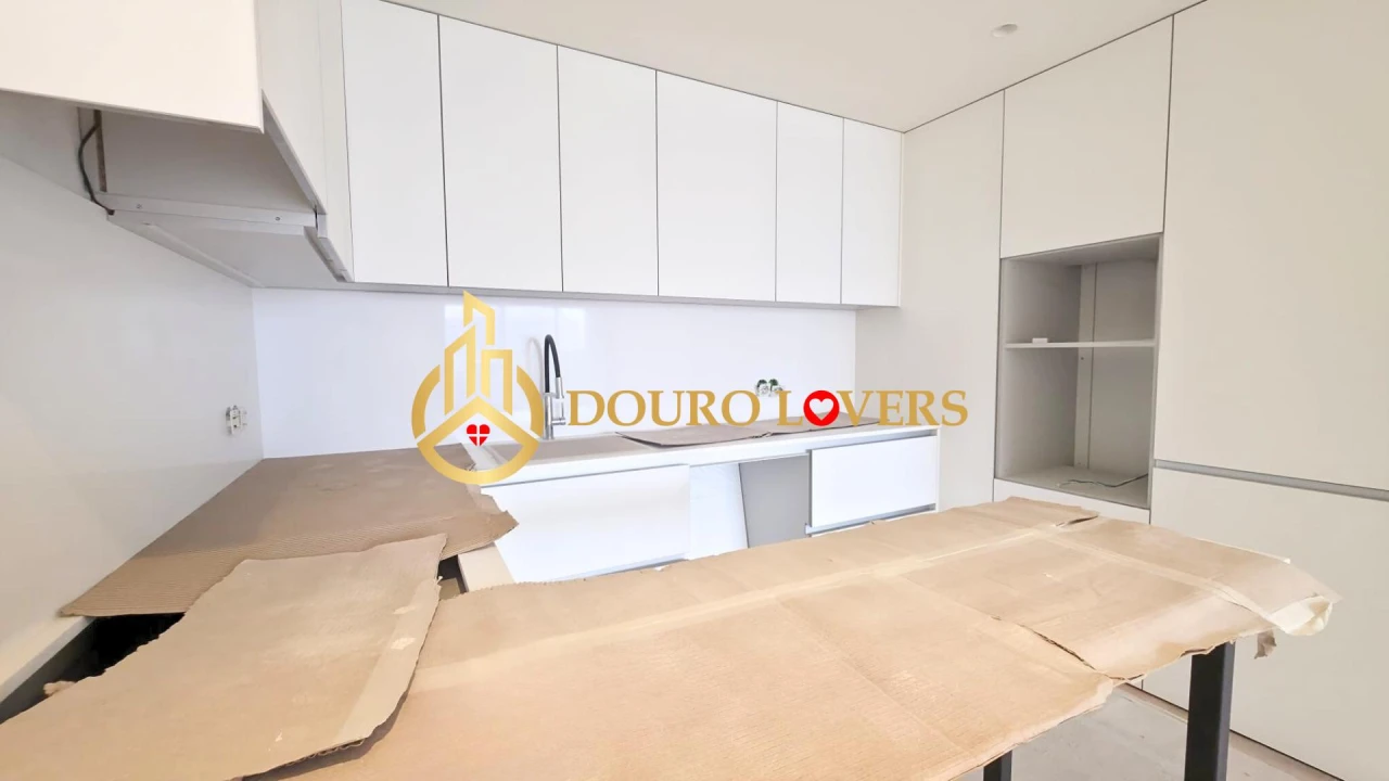 Apartamento T3 para Venda em São Felix da Marinha Foto 6