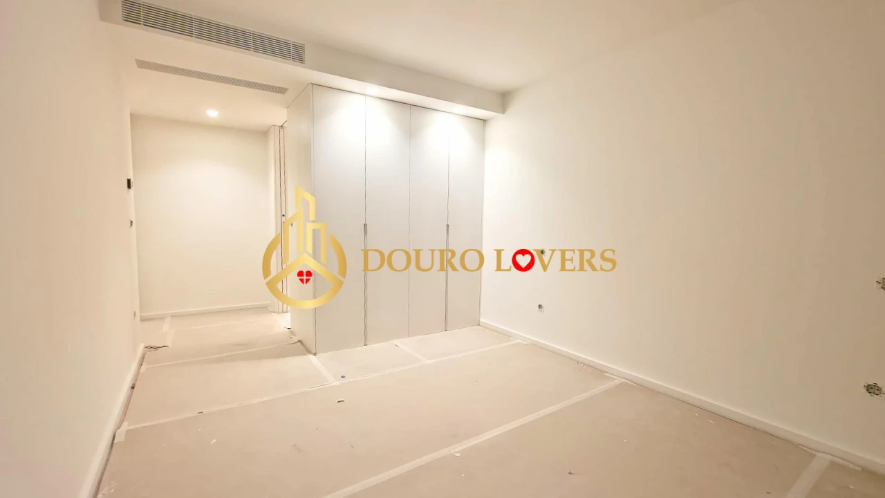 Apartamento T3 para Venda em São Felix da Marinha Foto 16