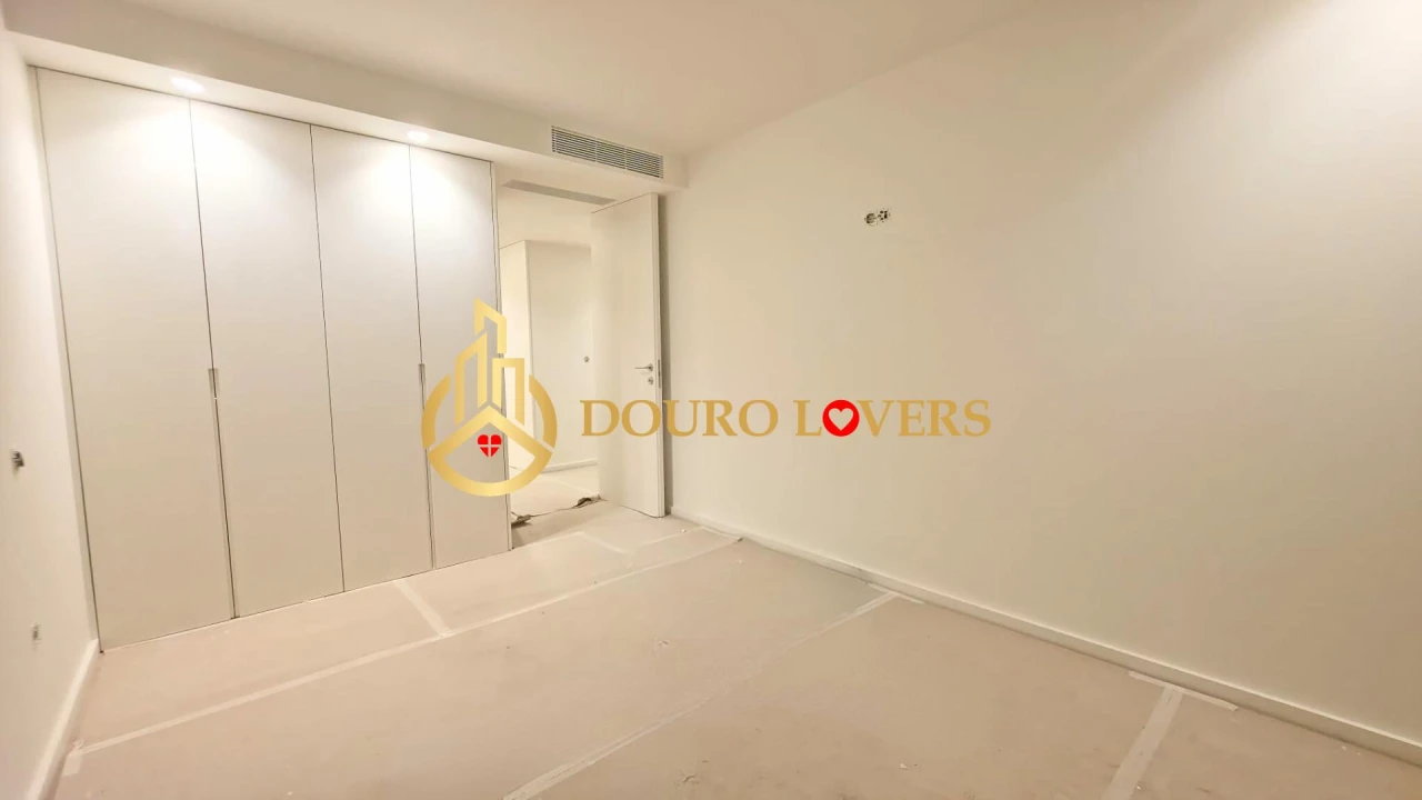 Apartamento T3 para Venda em São Felix da Marinha Foto 21