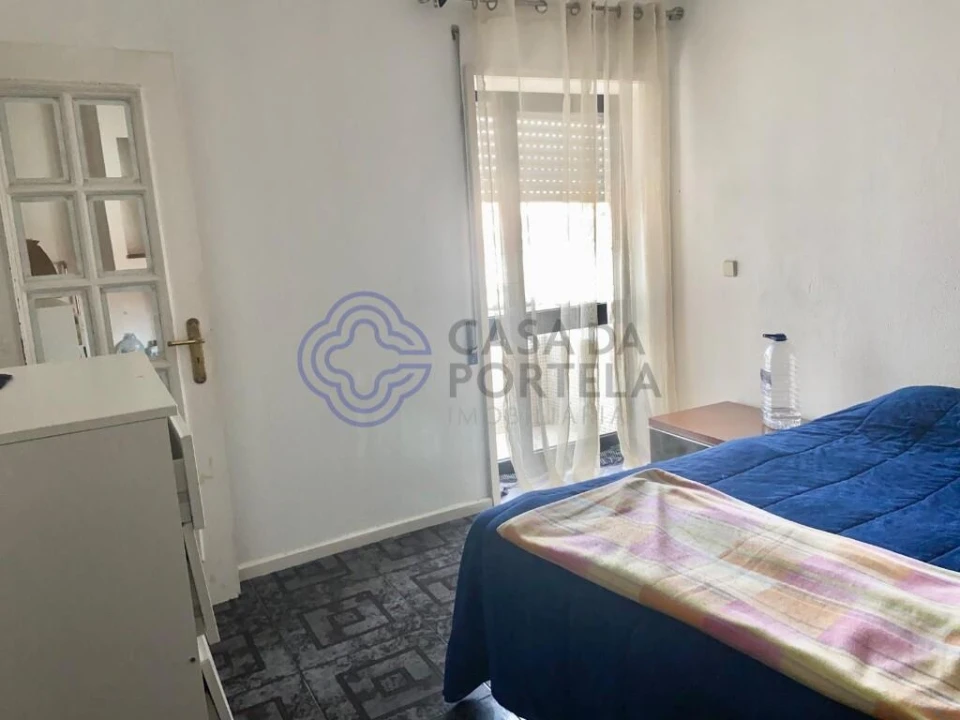 Apartamento T2 para Venda em Vilar de Andorinho Foto 15