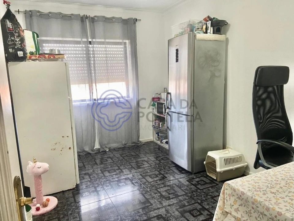 Apartamento T2 para Venda em Vilar de Andorinho Foto 12