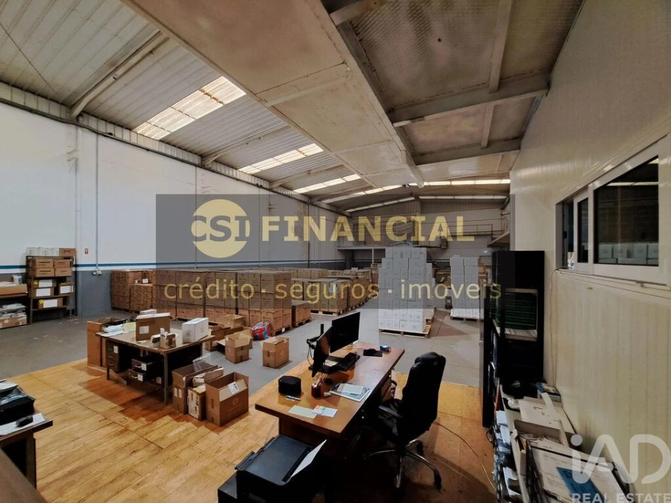 Armazém para Venda em Esmoriz Foto 5