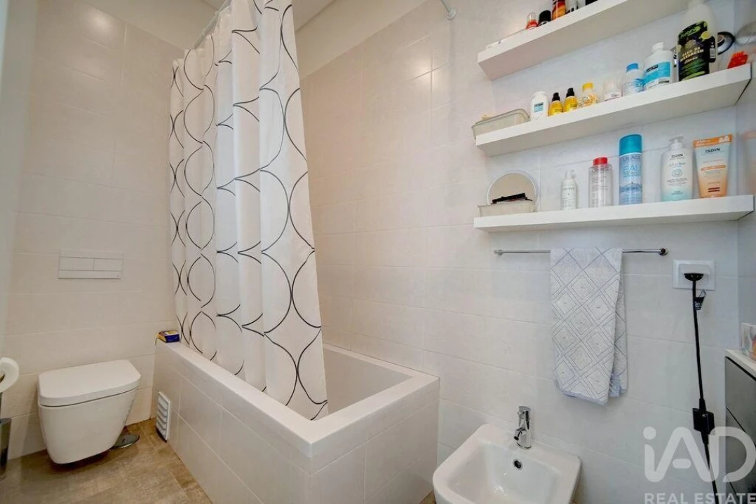 Apartamento T3 para Venda em Venteira Foto 10