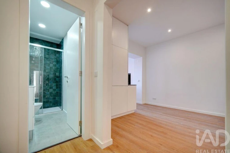 Apartamento T3 para Venda em Venteira Foto 3