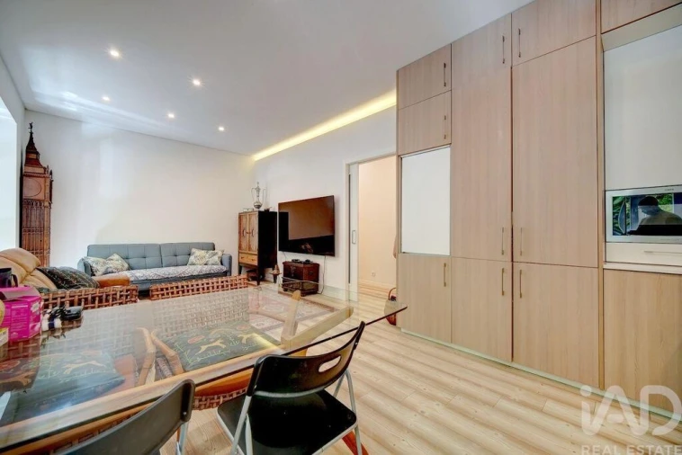 Apartamento T3 para Venda em Venteira Foto 4