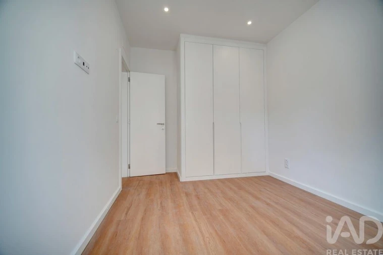 Apartamento T3 para Venda em Venteira Foto 17