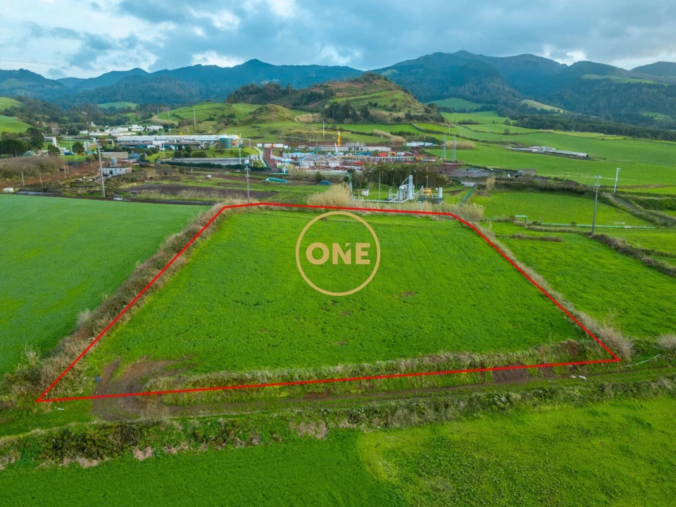 Terreno para Venda em Ribeira Grande (Conceição) Foto 4