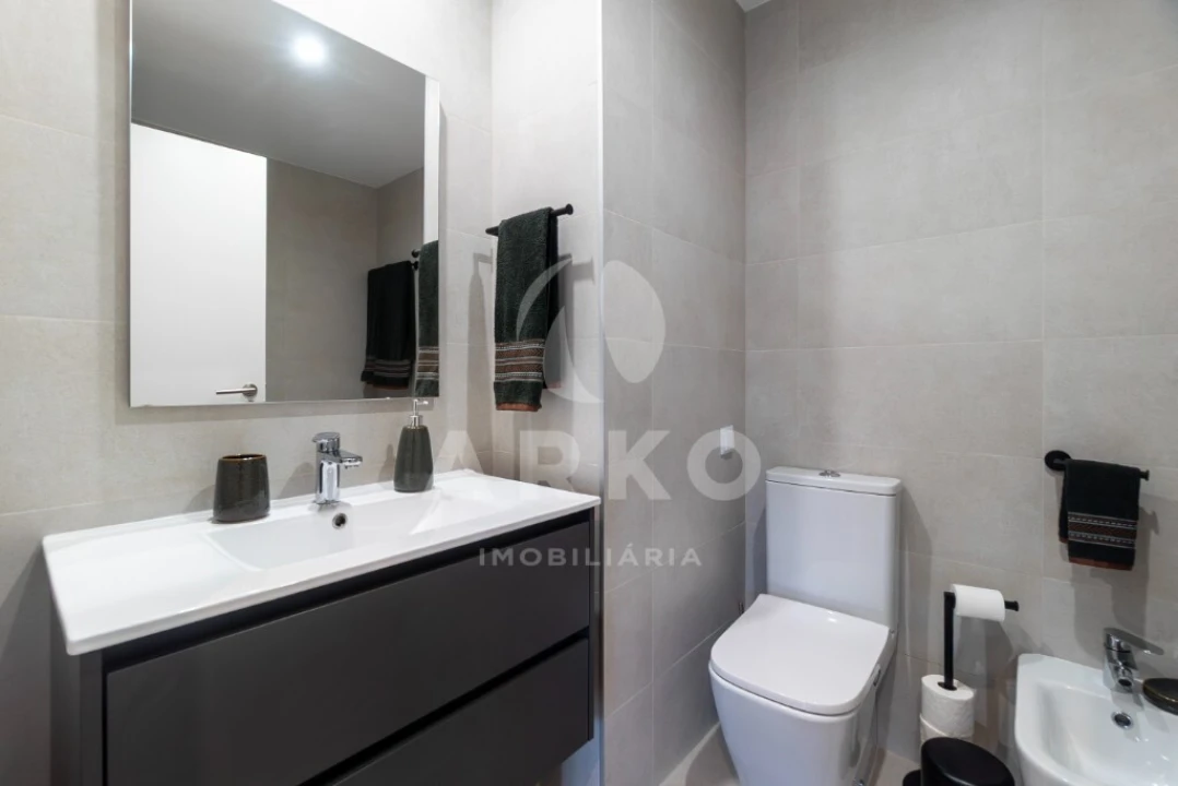 Apartamento T2 para Venda em Ermesinde Foto 17