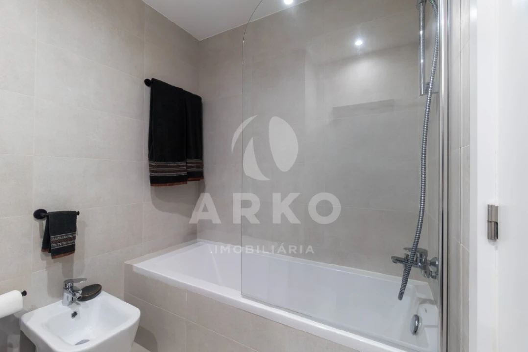 Apartamento T2 para Venda em Ermesinde Foto 18