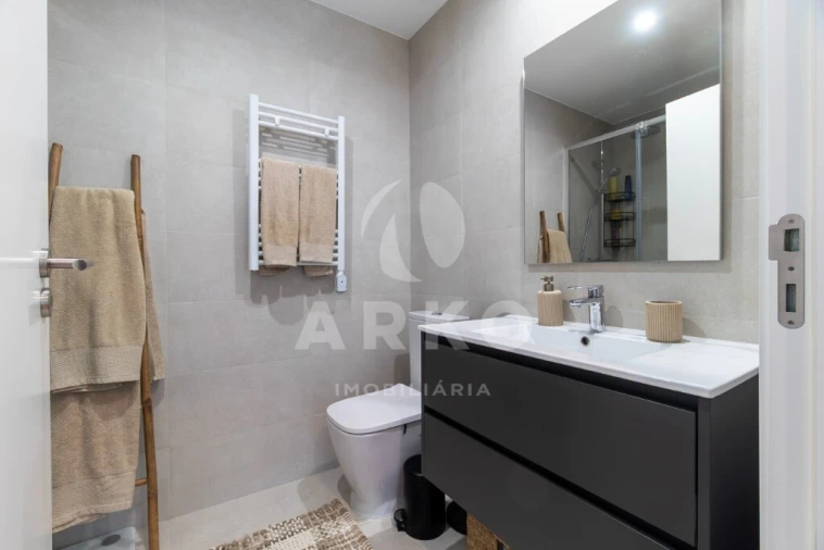 Apartamento T2 para Venda em Ermesinde Foto 11