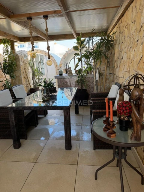 Apartamento T4 para Venda em Albufeira e Olhos de Água