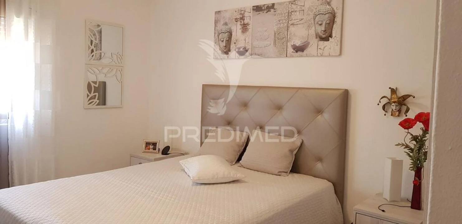 Apartamento T4 para Venda em Albufeira e Olhos de Água Foto 16
