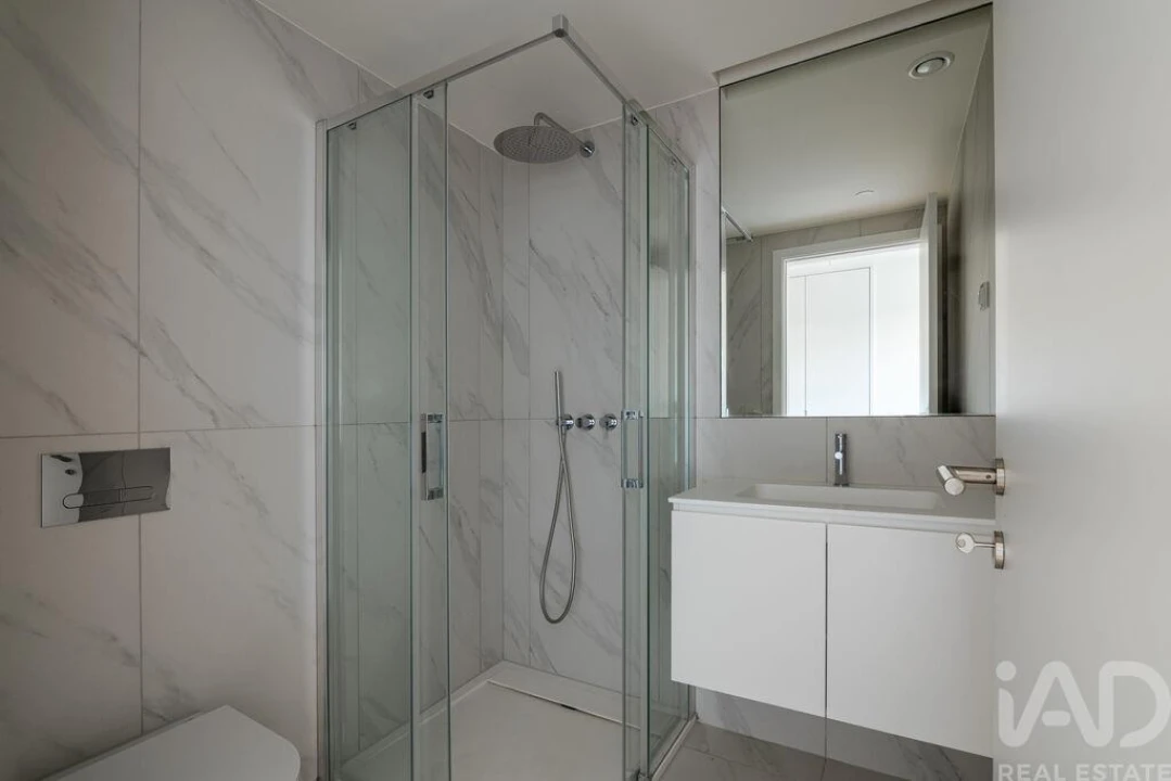 Apartamento T2 para Venda em São Domingos de Benfica Foto 12