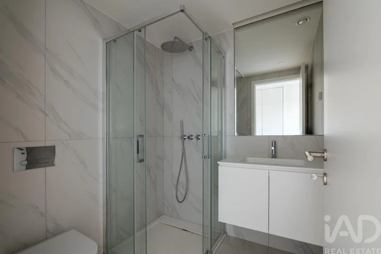 Apartamento T2 para Venda em São Domingos de Benfica Foto 12