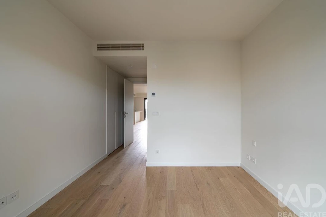 Apartamento T2 para Venda em São Domingos de Benfica Foto 9