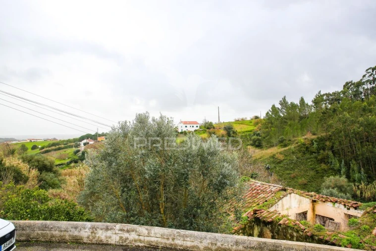 Moradia T3 para Venda em Abrigada e Cabanas de Torres Foto 4