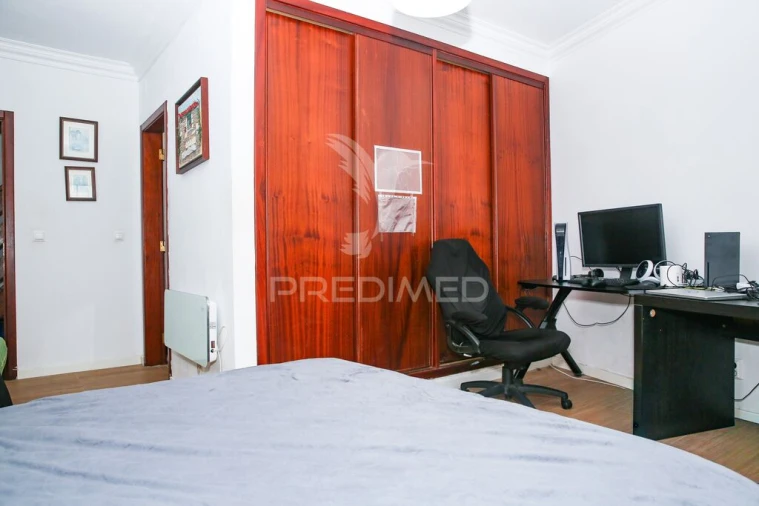 Moradia T3 para Venda em Abrigada e Cabanas de Torres Foto 19