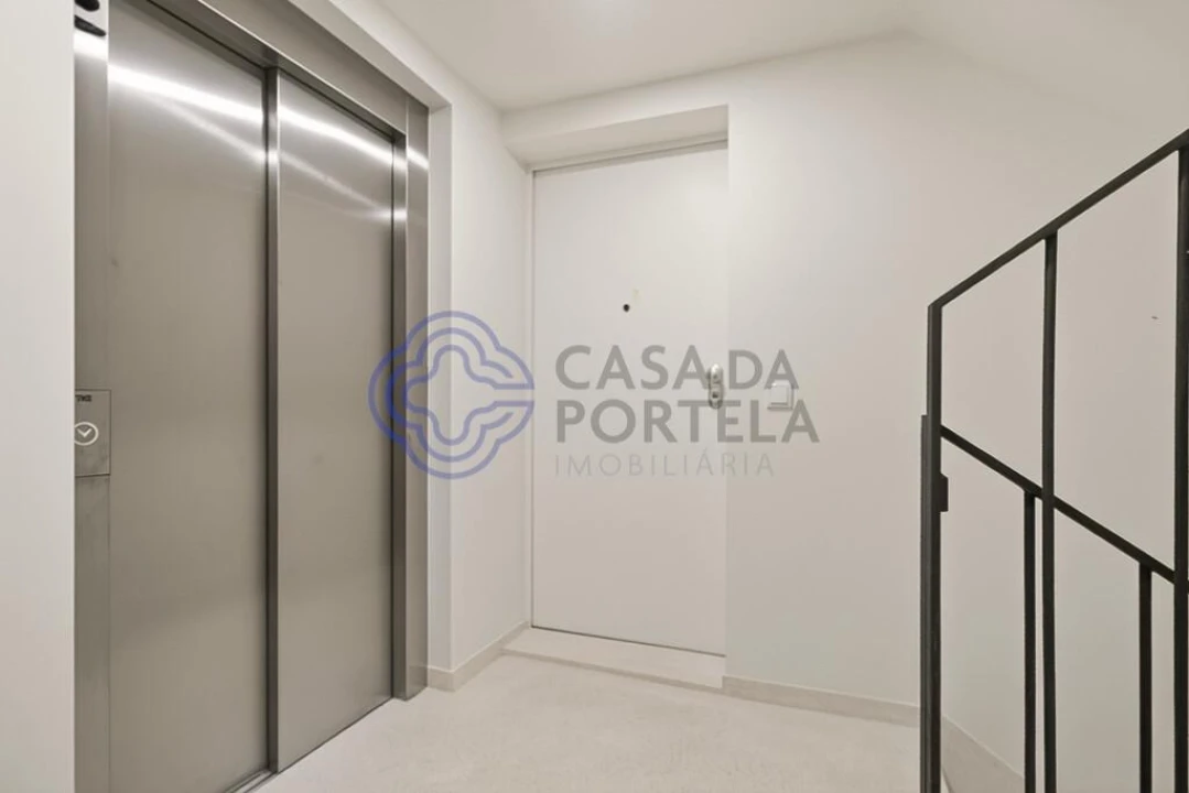 Apartamento T1 para Venda em Cedofeita, Santo Ildefonso, Sé, Miragaia, São Nicolau e Vitória Foto 19