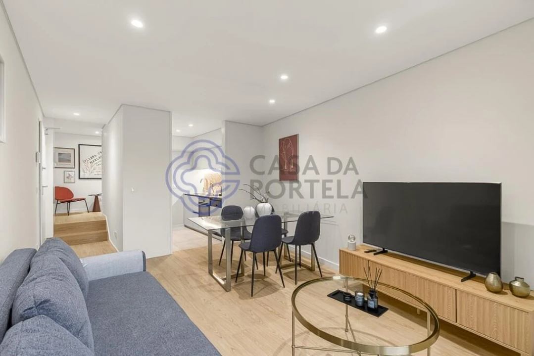 Apartamento T1 para Venda em Cedofeita, Santo Ildefonso, Sé, Miragaia, São Nicolau e Vitória Foto 5