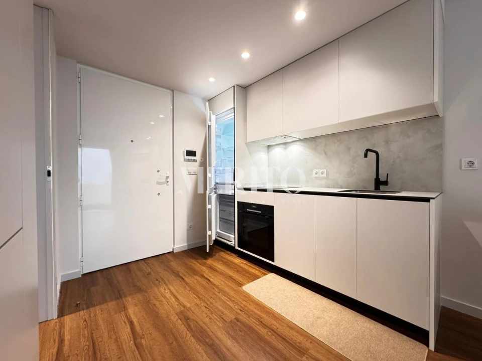 Apartamento para Venda em Urgezes Foto 13