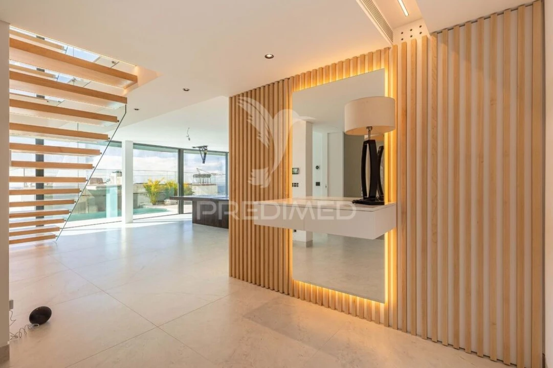 Moradia T4 para Venda em Funchal (São Pedro) Foto 19