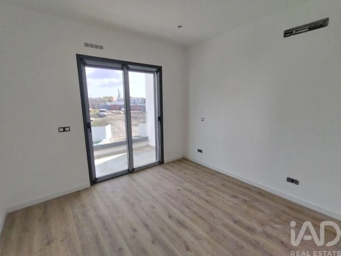 Moradia T3 para Venda em Tavira (Santa Maria e Santiago) Foto 15