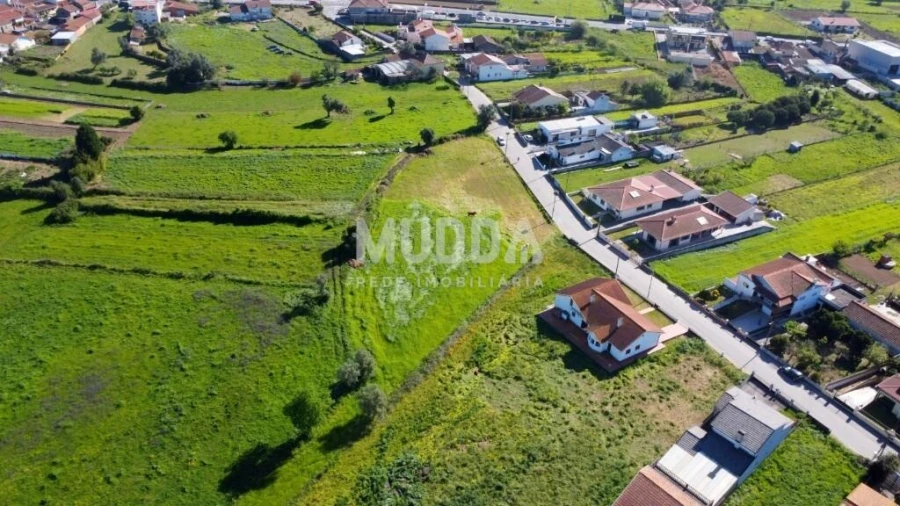 Terreno para Venda em Canelas e Fermelã Foto 4
