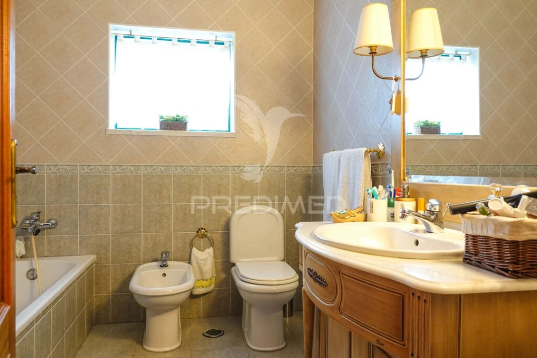 Moradia T4 para Venda em Abrantes (São Vicente e São João) e Alferrarede Foto 12