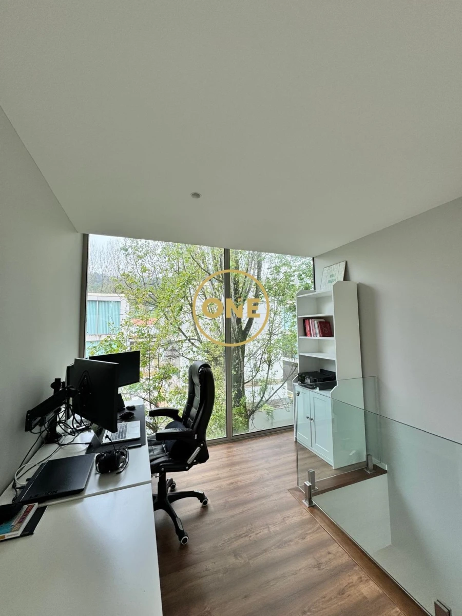 Moradia T3 para Venda em Joane Foto 45