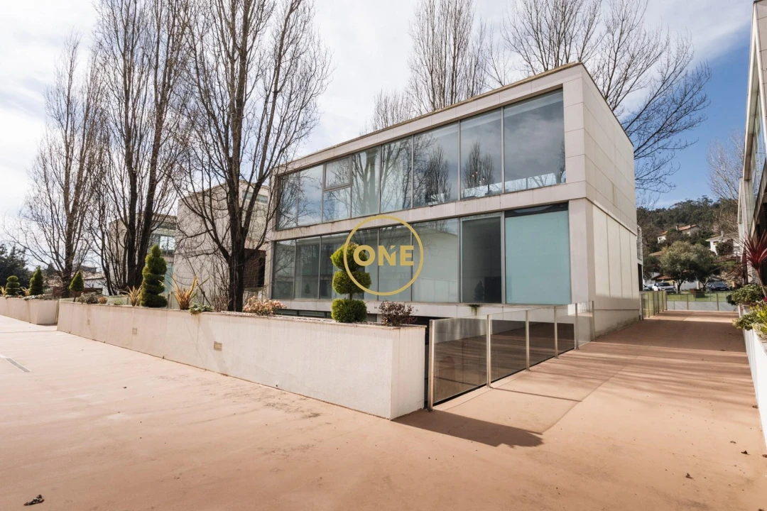 Moradia T3 para Venda em Joane Foto 11