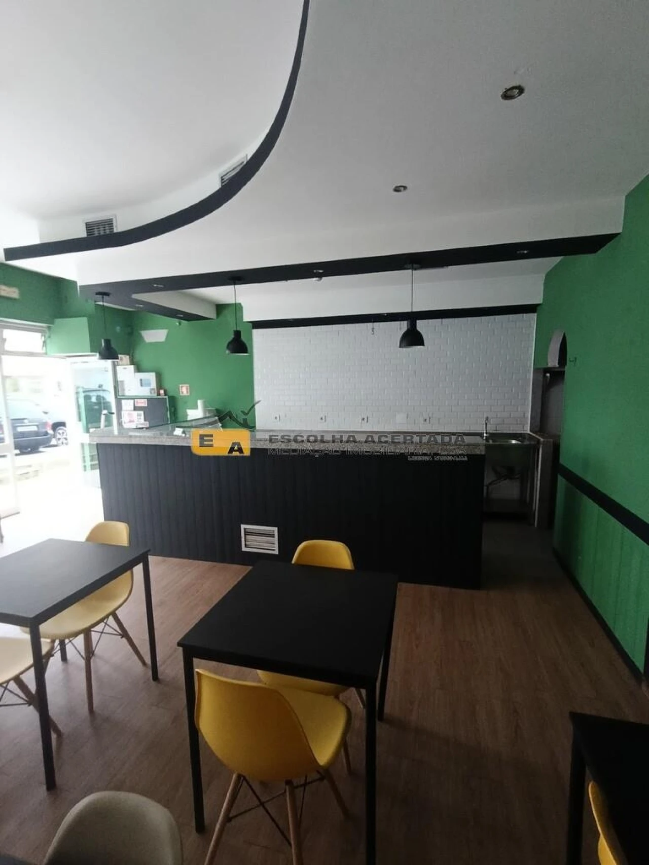 Loja para Arrendamento em Cidade da Maia Foto 4