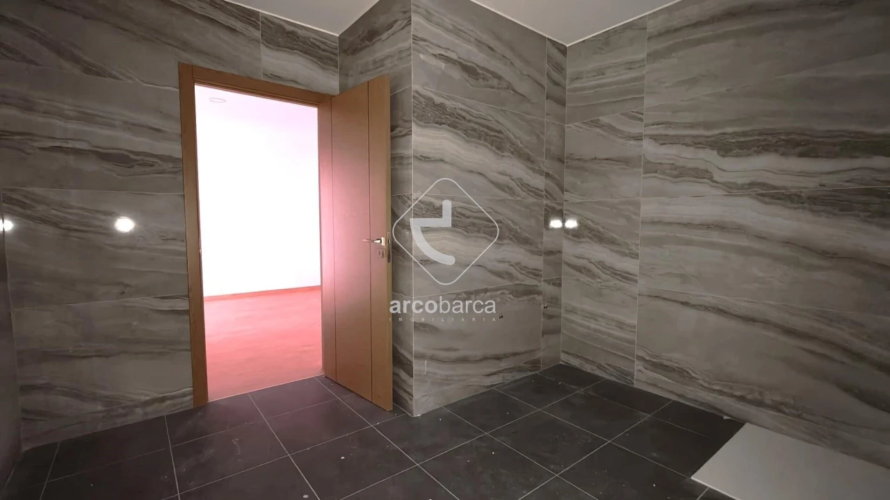 Moradia T3 para Venda em Monte Redondo Foto 15