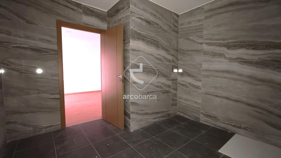 Moradia T3 para Venda em Monte Redondo Foto 15