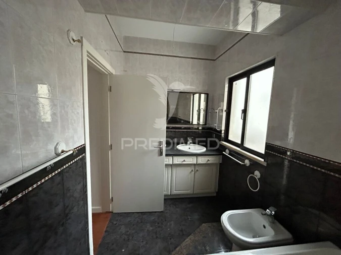 Moradia T4 para Venda em Ílhavo (São Salvador) Foto 19