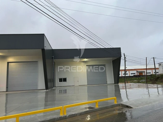 Armazém para Venda em Águeda e Borralha
