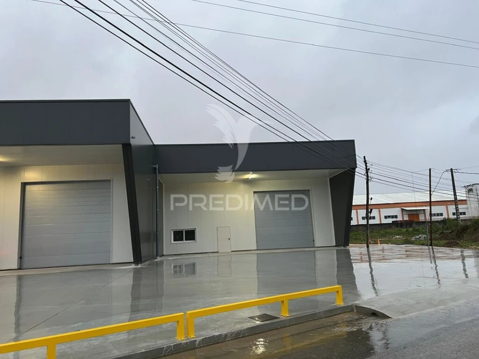 Armazém para Venda em Águeda e Borralha Foto 1