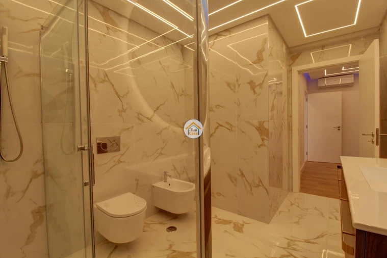 Apartamento T2 para Venda em Quarteira Foto 18