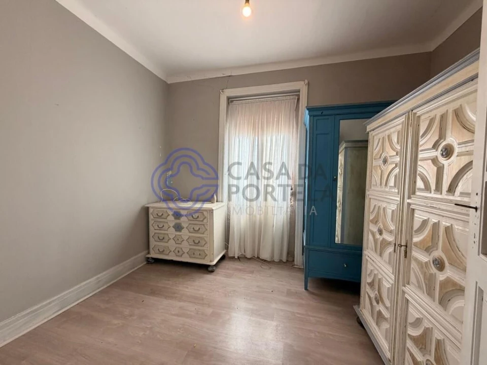 Moradia T3 para Venda em Santa Marinha e São Pedro da Afurada Foto 1