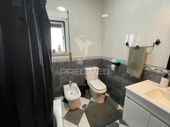 Moradia T4 para Venda em Asseiceira Foto 12