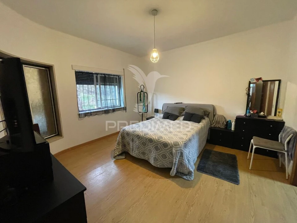 Moradia T4 para Venda em Asseiceira Foto 8